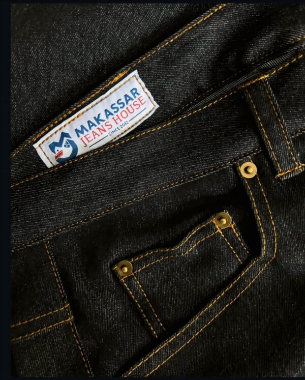 MJH Background Store 2 Permak Jeans